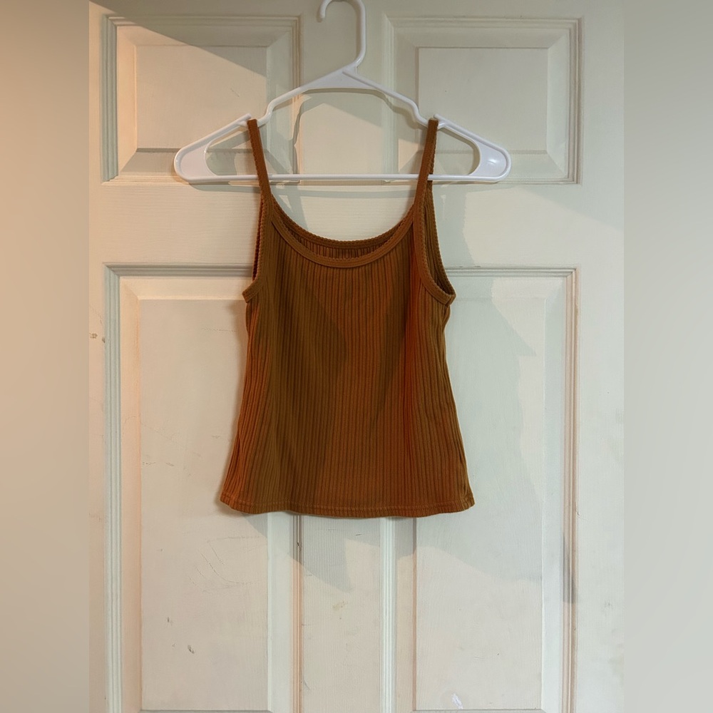 Gap Size Medium Tank Top